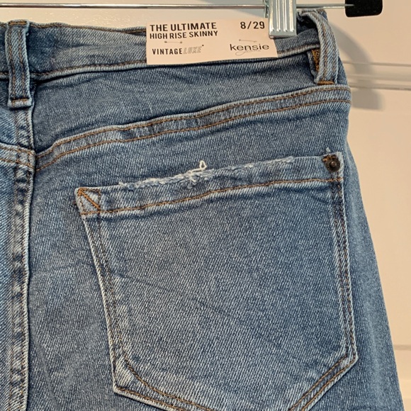 Kensie Vintage Luxe High Rise Denim Jeans - Picture 4 of 5